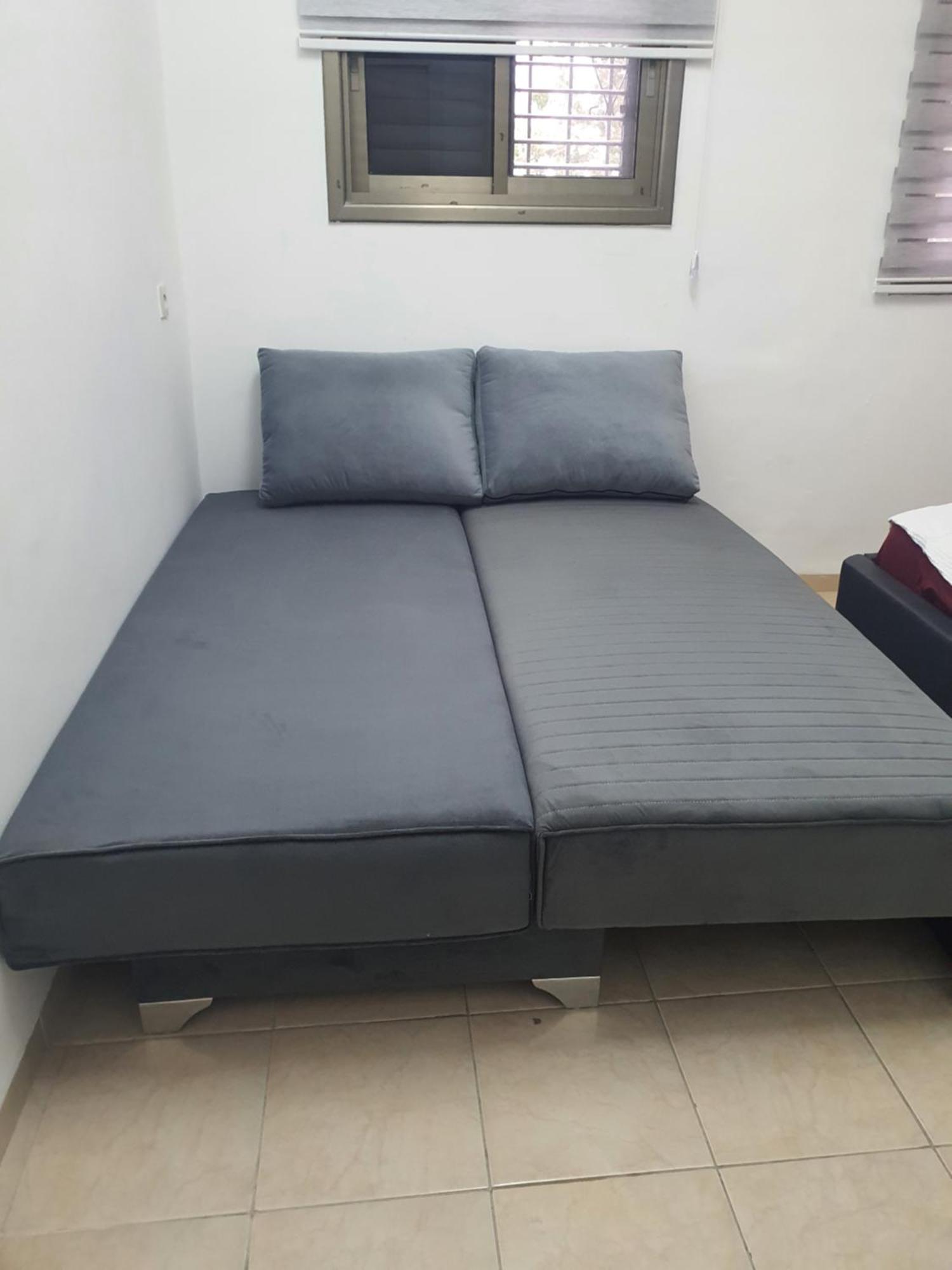 Laila Home 4 Haifa Rom bilde
